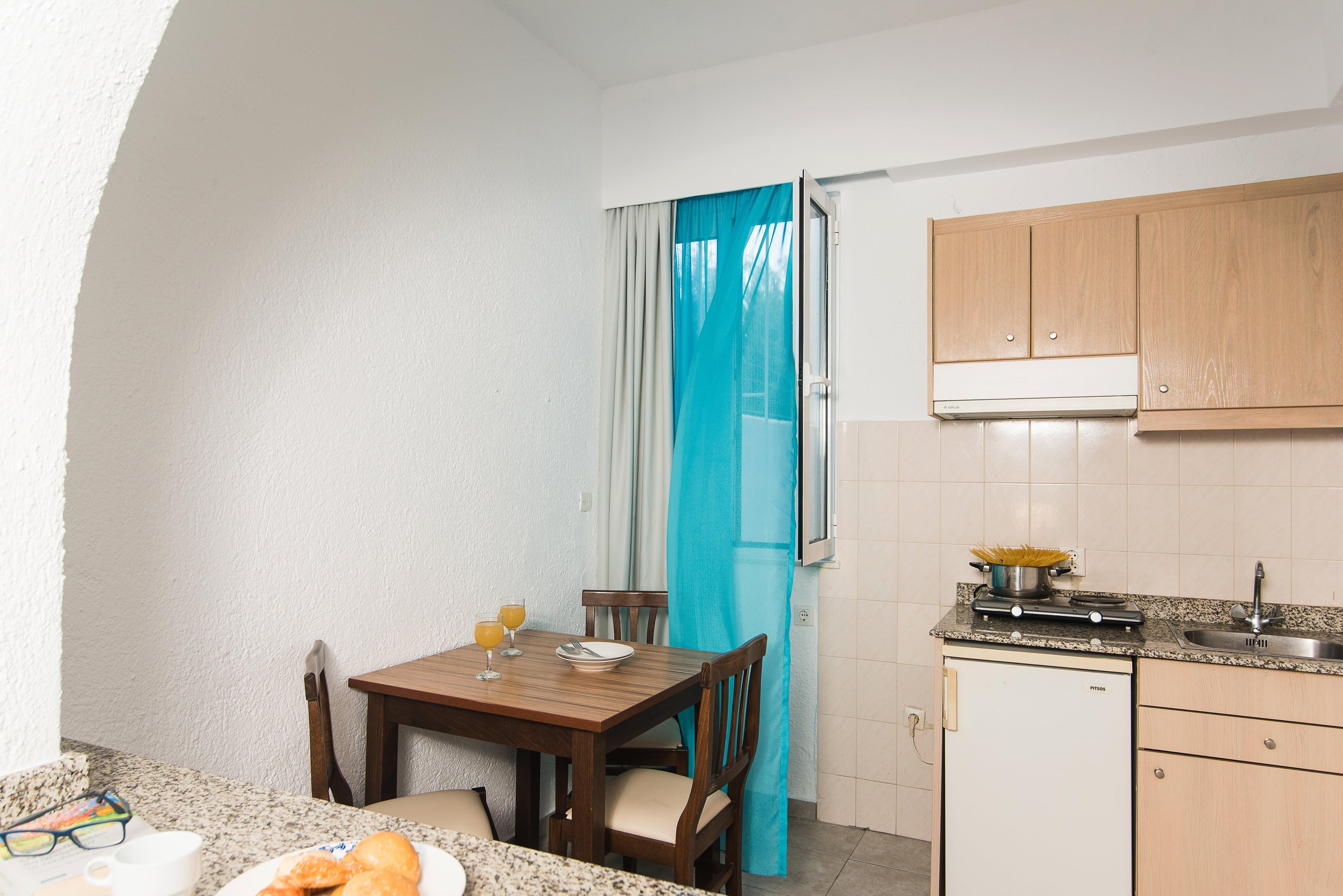 Ibiscus Hotel Malia Dış mekan fotoğraf